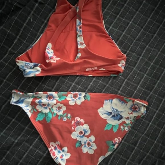 aerie floral high neck red bikini set - Picture 2 of 2